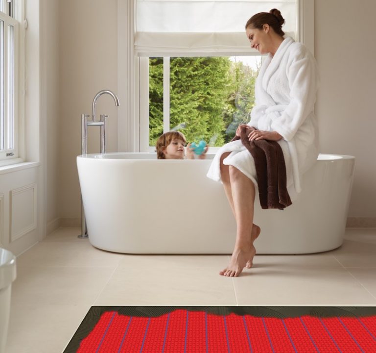 DCM-PRO-Woman_bathroom_shower_07-Underfloor-Edit
